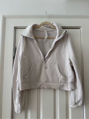 Lululemon Cream Scuba